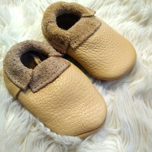 Baby leather moccasins D & F